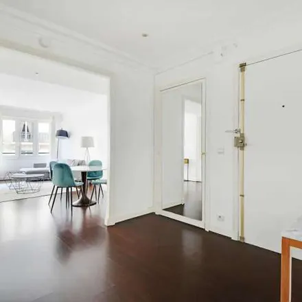Image 3 - 22 Rue Greuze, 75116 Paris, France - Apartment for rent