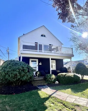 Image 1 - 9104 Winchester Avenue, Margate City, Atlantic County, NJ 08402, USA - House for rent