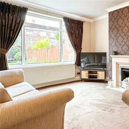 Image 3 - Blue Bell Avenue, Manchester, M40 9PR, United Kingdom - Duplex for sale