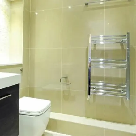 Image 4 - Boydell Court, London, NW8 6NG, United Kingdom - Apartment for rent