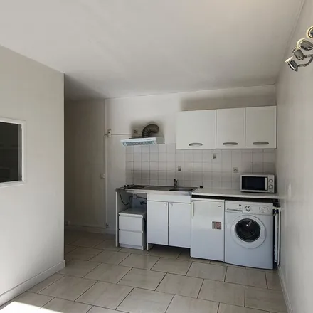 Image 2 - Primo, 17 Rue de l'Église, 92160 Antony, France - Apartment for rent