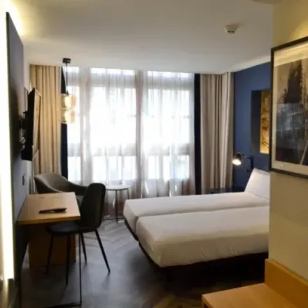 Rent this 1 bed apartment on Alda Galería Coruña in Rúa Anxo, 15001 A Coruña