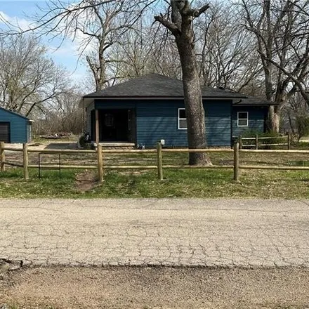 Buy this 3 bed house on 663 East Road in Arma, KS 66712