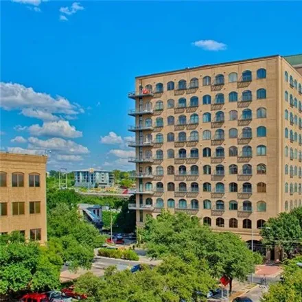 Buy this 1 bed condo on 507 Sabine Street in Austin, TX 78701