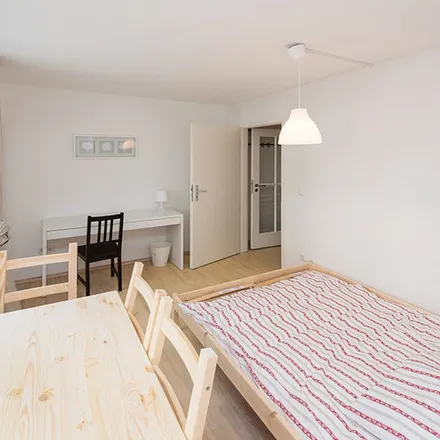 Rent this 2 bed apartment on Rupprechtstraße 9 in 80636 Munich, Germany