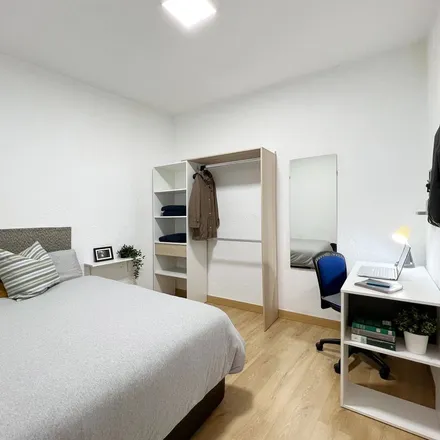 Rent this 1 bed apartment on Calle de Tribulete in 12, 28012 Madrid