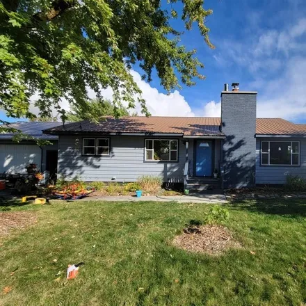Buy this 4 bed house on 733 South Idaho Avenue in Grangeville, Idaho County