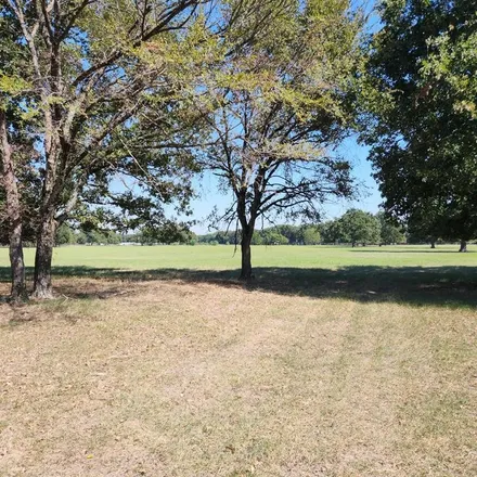 Image 2 - 331 Box Road, Gun Barrel City, TX 75156, USA - House for sale