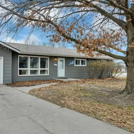 Buy this 3 bed house on 1382 Glendale Road in McPherson, KS 67460