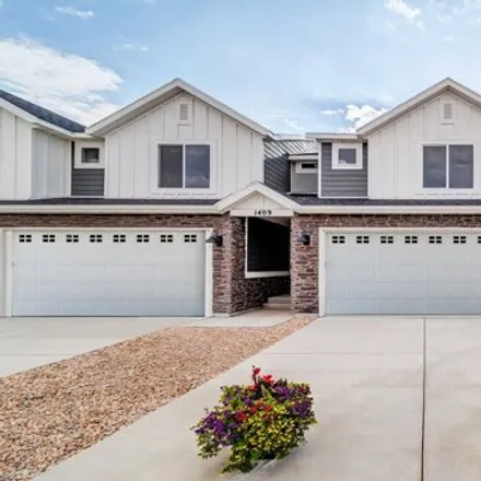 Buy this 3 bed house on Fox Run Avenue in Santaquin, UT 84655