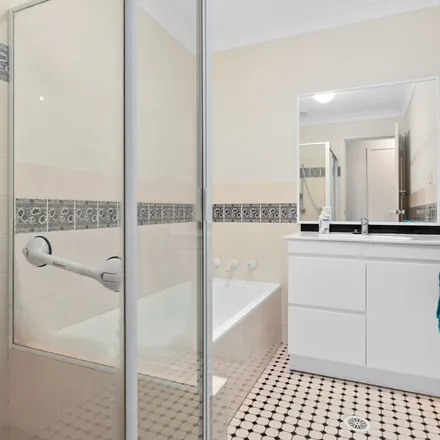 Rent this 2 bed apartment on Lang St At Alexandra St in Lang Street, Kurri Kurri NSW 2327