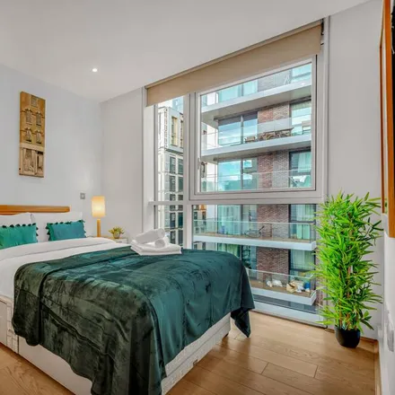 Rent this 1 bed apartment on London in E1 8GD, United Kingdom