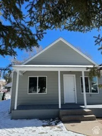 Image 2 - 68 North 5th Street, Tooele, UT 84074, USA - House for sale