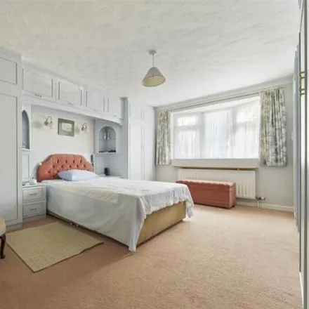 Image 8 - Highfield Lane, Lover, SP5 2NG, United Kingdom - House for sale
