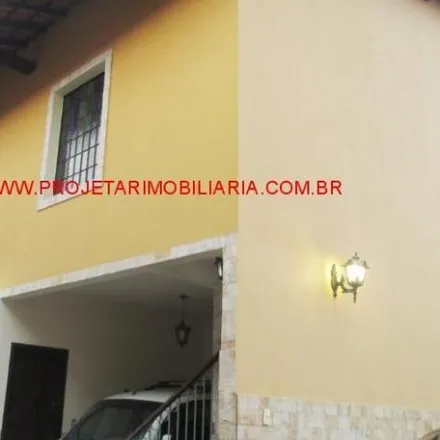 Buy this 2 bed apartment on Rua Humberto Campos in Bairro da Luz, Nova Iguaçu - RJ
