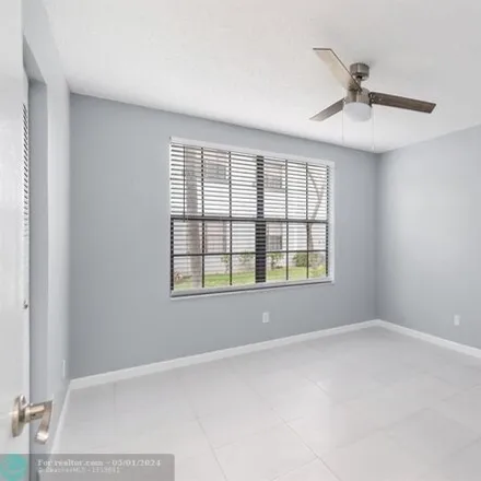 Image 9 - 11237 Eagle Nest Drive, Coral Springs, FL 33071, USA - Condo for rent