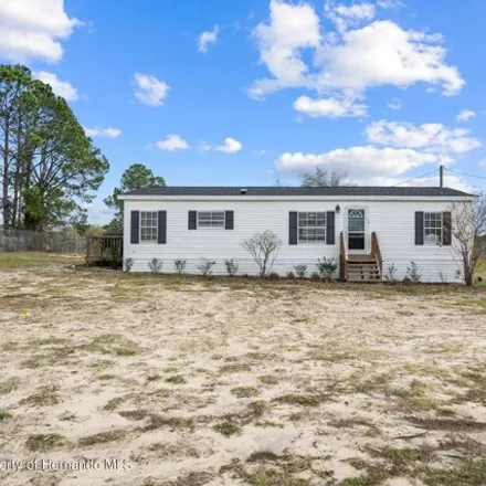 Buy this studio apartment on Eskimo Curlew Road in Hernando County, FL 34614
