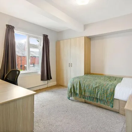 Image 4 - B4014, Long Newnton, GL8 8SR, United Kingdom - Apartment for rent