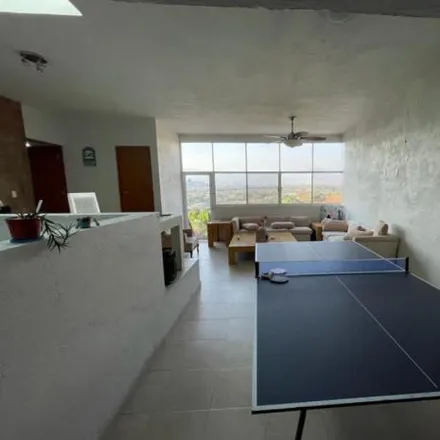 Buy this studio house on Violeta in Unidad Habitacional Arcos de Xiutepec, 62553 Jiutepec
