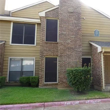 Rent this 2 bed condo on Park Willows Lane in Arlington, TX 76011