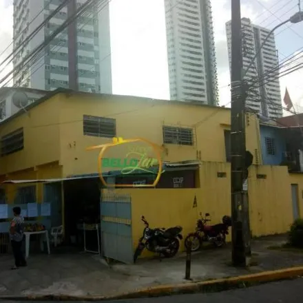 Buy this 4 bed house on Avenida Santos Dumont 1365 in Rosarinho, Recife - PE