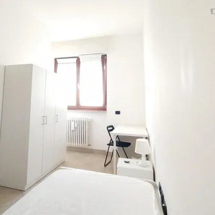 Image 3 - Via Robert Koch, 20152 Milan MI, Italy - Room for rent
