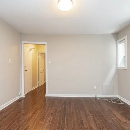 Image 2 - 56 Maitland Street, Old Toronto, ON M4Y 2C5, Canada - Apartment for rent
