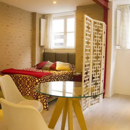 Rent this studio apartment on Largo do Contador-Mor in Travessa de Santa Luzia, 1100-411 Lisbon
