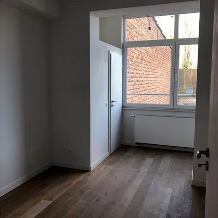 Rent this 2 bed apartment on Chaussée d'Alsemberg - Alsembergsesteenweg 364 in 1180 Uccle - Ukkel, Belgium