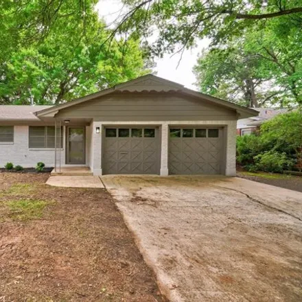 Buy this 3 bed house on 538 Clearview Drive in Norman, OK 73072
