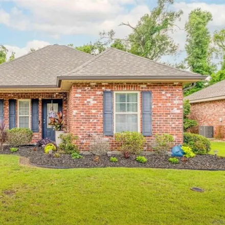 Buy this 3 bed house on 434 T Leigh Drive in Terrebonne Parish, LA 70364