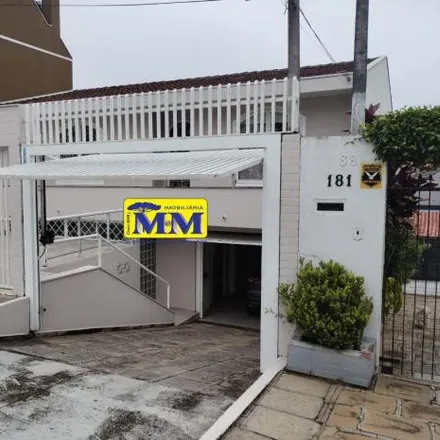 Buy this 3 bed house on Rua Wagia Kassab Khury 171 in São Lourenço, Curitiba - PR