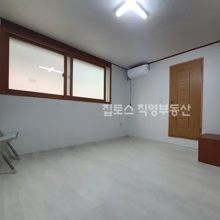 Image 1 - 서울특별시 은평구 신사동 37-6 - Apartment for rent