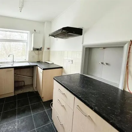 Image 2 - Queens House, 107 Pevensey Road, St Leonards, TN38 0LS, United Kingdom - Apartment for sale