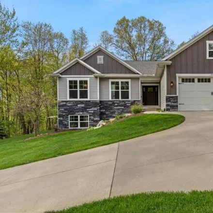Buy this 4 bed house on 5928 Stout Creek Court Northeast in Cannon Township, MI 49306