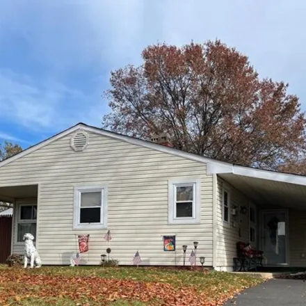 Buy this 3 bed house on 91 Vista Road in Violet Wood, Bristol Township