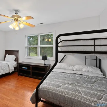 Rent this 3 bed house on Guntersville