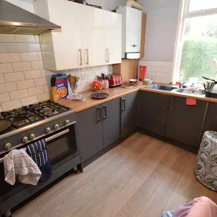 Image 7 - Ecclesall Road/Pear Street, Ecclesall Road, Sheffield, S11 8PE, United Kingdom - Apartment for rent