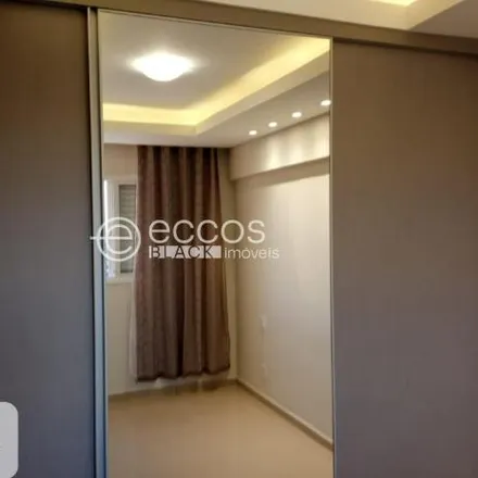 Buy this 2 bed apartment on Rua Padre Nóbrega in Tubalina, Uberlândia - MG