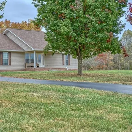 Image 3 - 4077 Shepardsville Hwy, Bloomington Springs, Tennessee, 38545 - House for sale