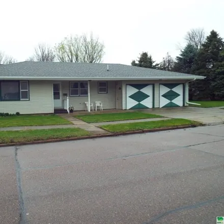 Buy this 2 bed house on 1043 8th Avenue in Sheldon, IA 51201