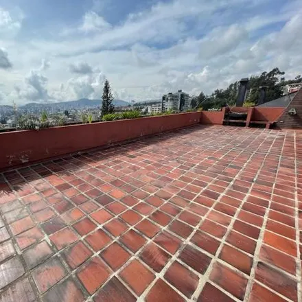 Buy this studio apartment on Armando Pesantes Garcia in 170100, Quito