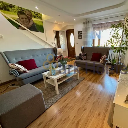 Buy this 3 bed apartment on Marszałka Józefa Piłsudskiego 6 in 67-100 Nowa Sól, Poland