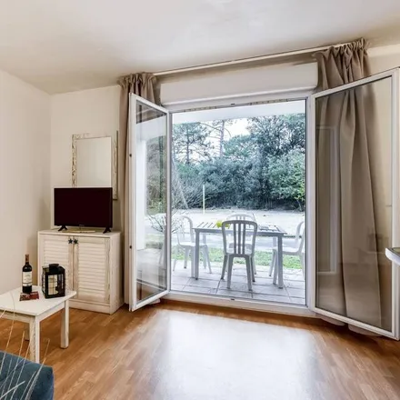 Rent this 1 bed apartment on 33123 Le Verdon-sur-Mer
