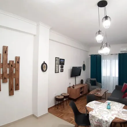 Rent this 2 bed apartment on Victoria Taxi station in 3ης Σεπτεμβρίου, Athens