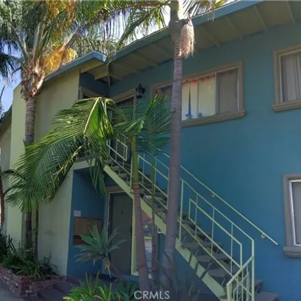 Buy this 12 bed house on 3284 East 8th Street in Long Beach, CA 90804