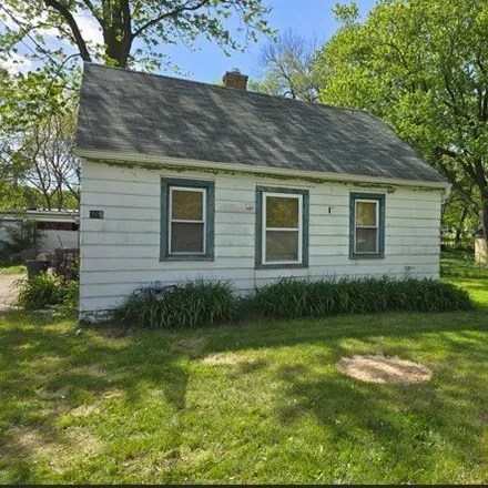 Buy this 3 bed house on 319 Garver Avenue in Rockford, IL 61102