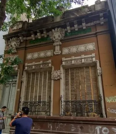 Buy this 4 bed house on Calle 48 932 in Partido de La Plata, 1900 La Plata