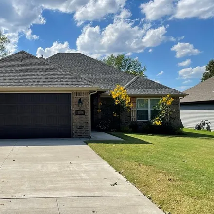 Rent this 3 bed house on 1738 Anthony Drive in Rogers, AR 72756