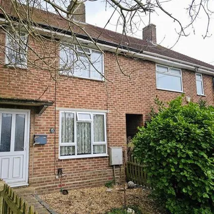 Buy this 2 bed townhouse on 16 Outer Circle in Southampton, SO16 5GF